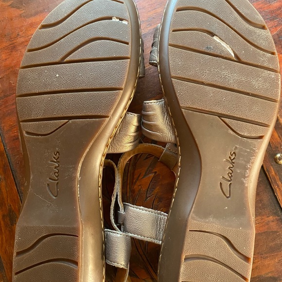 Clark’s Artisan Dressy Sandals - Picture 5 of 7